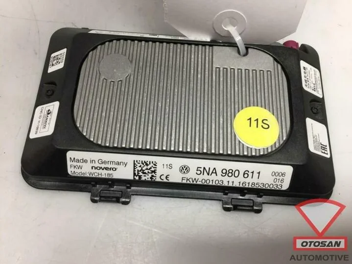 vw-golf-7-gtd-2018-vag-koppelantenne-gsm-lader-5na980611 — foto 2