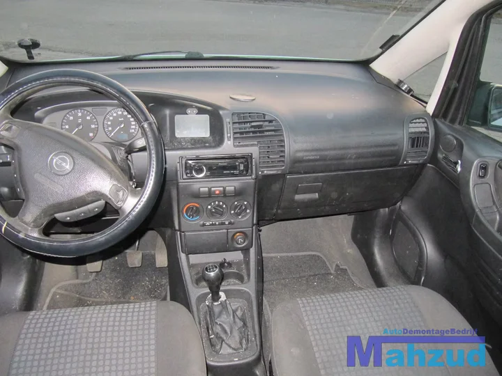 2004-opel-zafira-a-22-16v-dti-demontage-sloop75 — foto 10