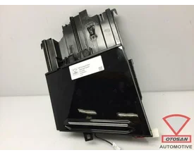 vw-touareg-iii-2018-opbergvak-asbak-pianolak-761863071