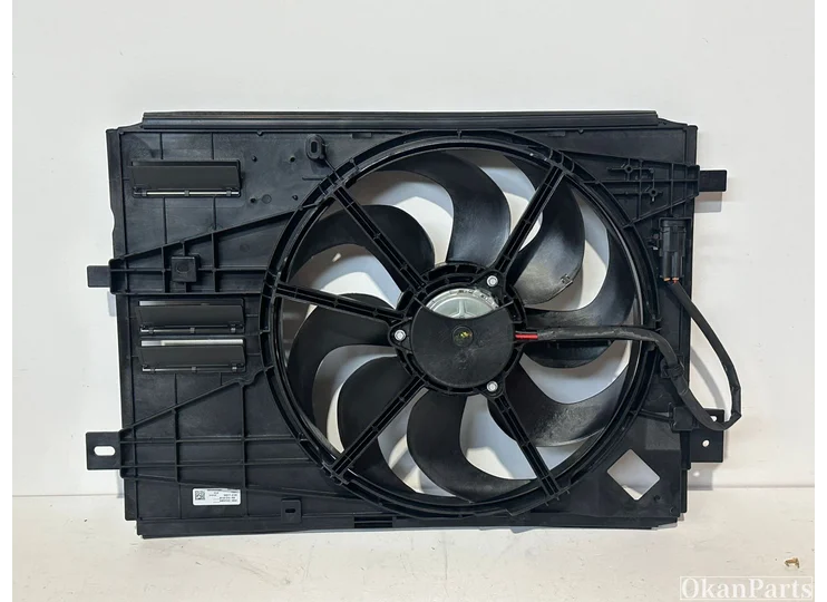 Peugeot Expert 308 II 3008 II 5008 II koelvin 9832930080