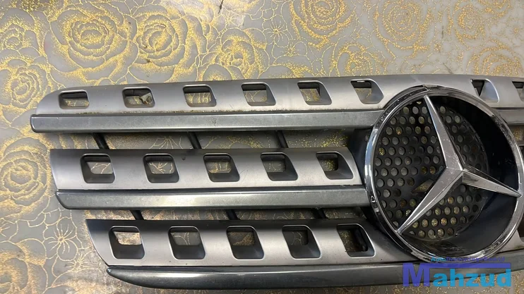mercedes-ml-w163-groen-189-motorkap-met-grille-19982005 — foto 11
