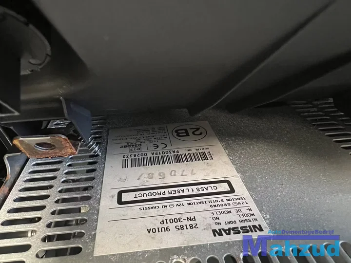 nissan-note-middenconsole-radio-luchtrooster-20052012 — foto 6