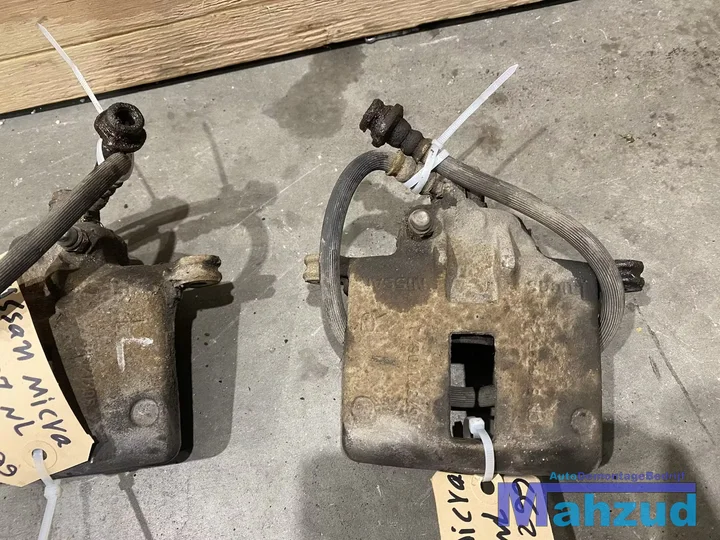 nissan-micra-2-k11-links-rechts-voor-remklauw-remtang-92-02 — foto 2