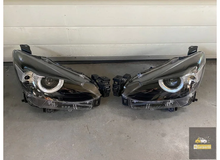 D43N-51030, Mazda 2 Komplettset LED-Hebeleuchten