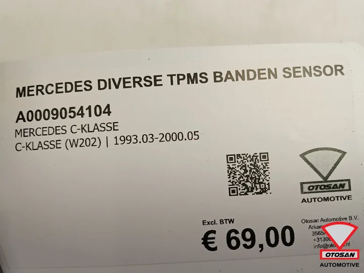 mercedes-diverse-tpms-banden-sensor-ventiel-a0009054104 — foto 2