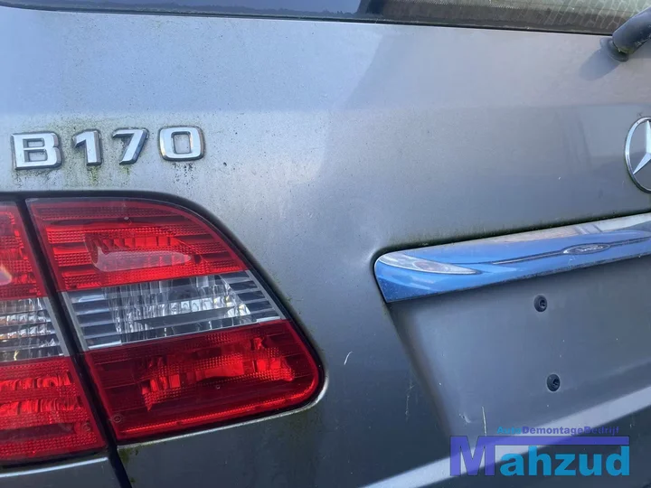 mercedes-bklasse-w245-bruin-748-achterklep-20052011 — foto 3