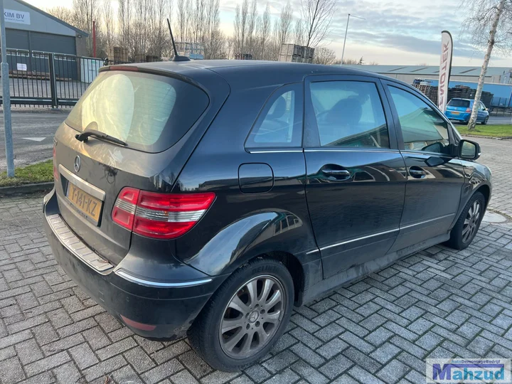 2008-mercedes-b-klasse-w245-zwart-191-demontage-266960-sloop — foto 6