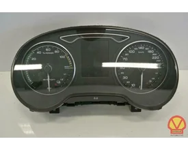 audi-a3-8v-e-tron-cockpit-km-teller-kilometerteller-tachoklo — foto 2