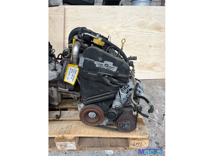 RENAULT MEGANE 2 1.5 DCI Motorblok motor K9K722 