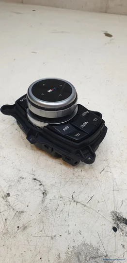m-logo-idrive-knop-bedieningspaneel-bmw-3-serie-e90-924943901-origineel-gebruikt-2009-2012 — foto 6
