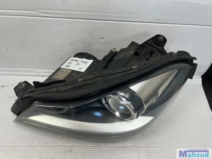 mercedes-c-klasse-w204-xenon-led-koplamp-links-20112014 — foto 2