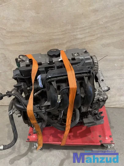 peugeot-207-14-kfv-motorblok-motor-kaal-koppakking-lek — foto 7