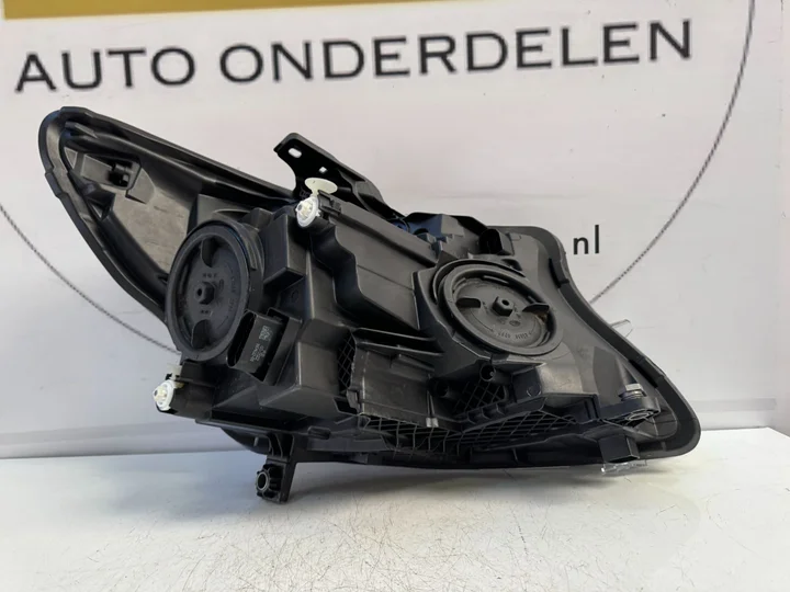 mercedes-w447-vito-halogeen-facelift-koplamp-links — foto 7