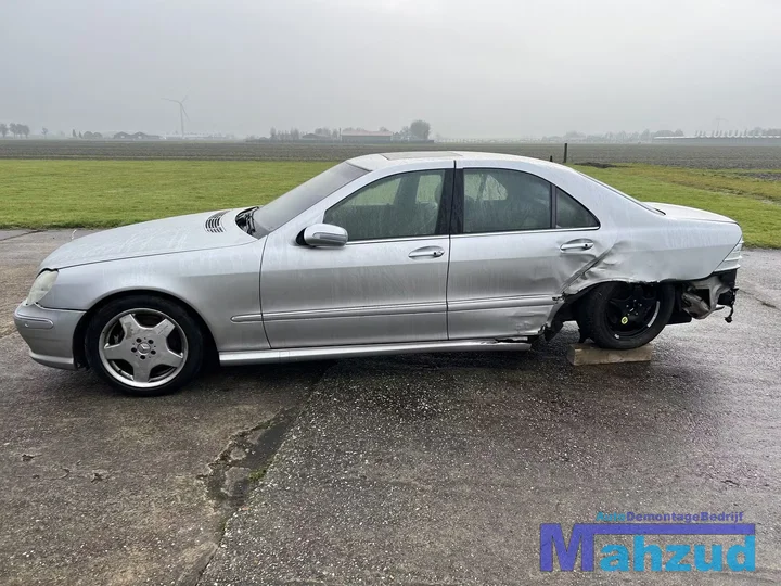 2000-mercedes-s-klasse-w220-s-55-amg-113986-zilver-744-onderdelen — foto 4