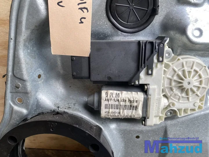 vw-golf-4-rechts-voor-raammechaniek-raammechanisme — foto 2