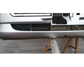voorbumper-grille-daihatsu-trevis-s28-zilver-metallic-bumper-voor-compleet — foto 10