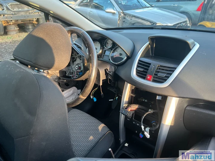 peugeot-207-sw-grijs-ktp-demontage-sloop-onderdelen — foto 9