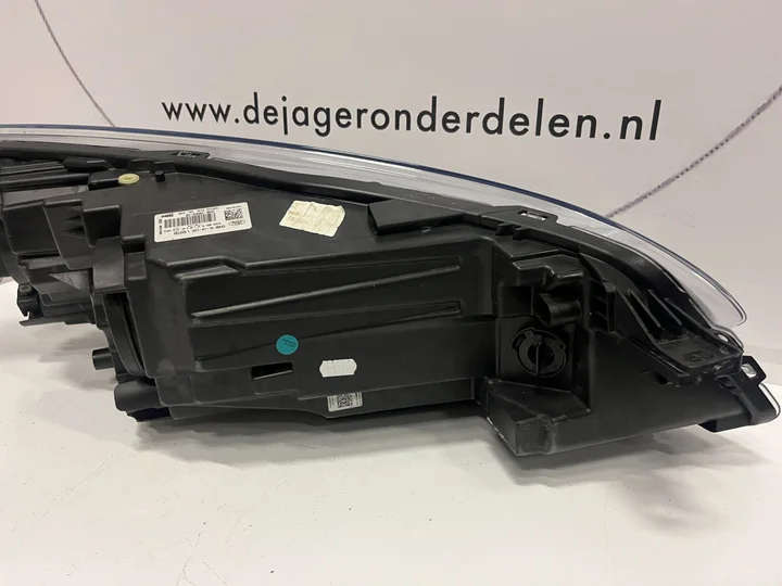 ford-kuga-mk3-vol-led-koplamp-links-lv4b13e015cd — foto 4