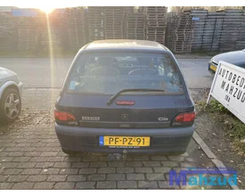 1996-renault-clio-1-12-demontage-sloop-onderdelen-donorauto — foto 4