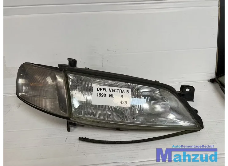 OPEL VECTRA B Rechts koplamp 1995-2002