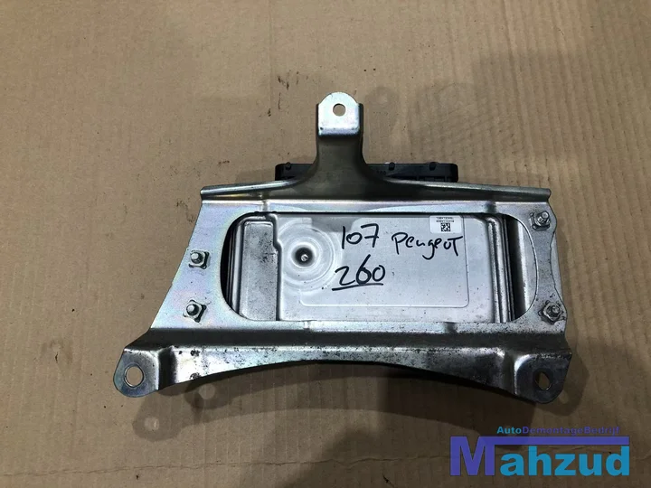 peugeot-107-10-1krfe-ecu-motormanagement-896610h060 — foto 3