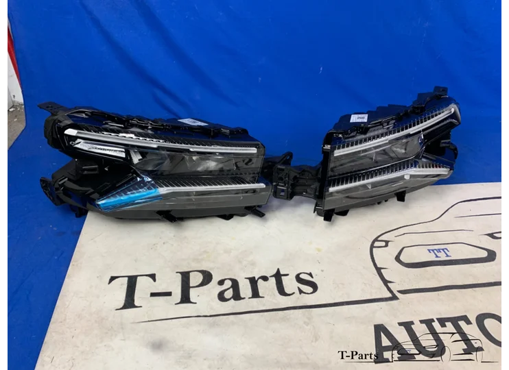 Citroen c5 koplamp links rechts set 9845356280 LE 9845355980