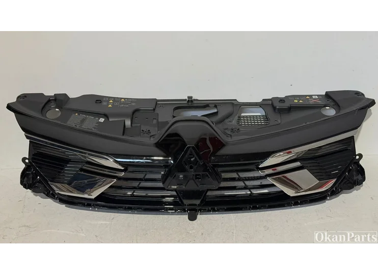 Mitsubishi Colt Grille