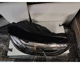 audi-q4-2021-89a-matrix-koplamp-rechts-89a941036e — foto 2