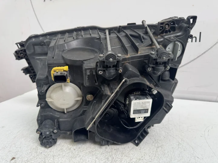 compleet-mercedes-actros-xenon-koplamp-rechts-a9618207761 — foto 6