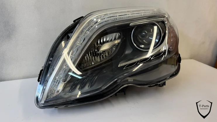 mercedes-glk-koplamp-links-a2048202339-lamp — foto 2