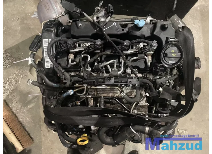 vw-golf-7-seat-leon-a3-octavia-16-tdi-motorblok-clh-engine