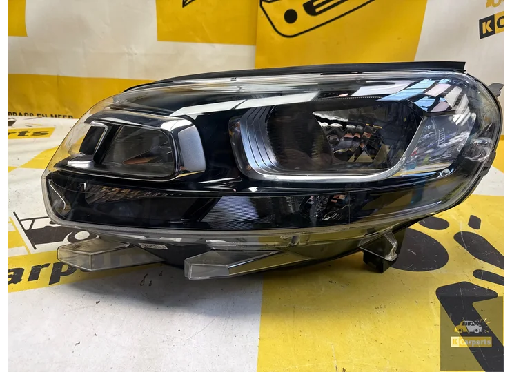Lamp Opel vivaro citroen jumpy links koplamp 9808567780