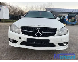 mercedes-c-klasse-w204-wit-650-onderdelen-demontage