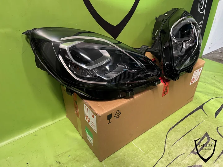 ford-puma-koplamp-lamp-set-link-rechts-2491053-2491065 — foto 4