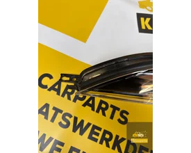 toyota-chr-koplamp-rechts-halogeen-hir2-origineel-81130f4031 — foto 8