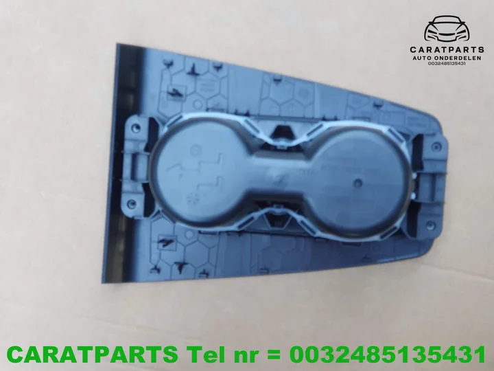 8y0862533b-89a863289a-audi-q4-e-tron-bekerhouder-q4-e-tron — foto 3