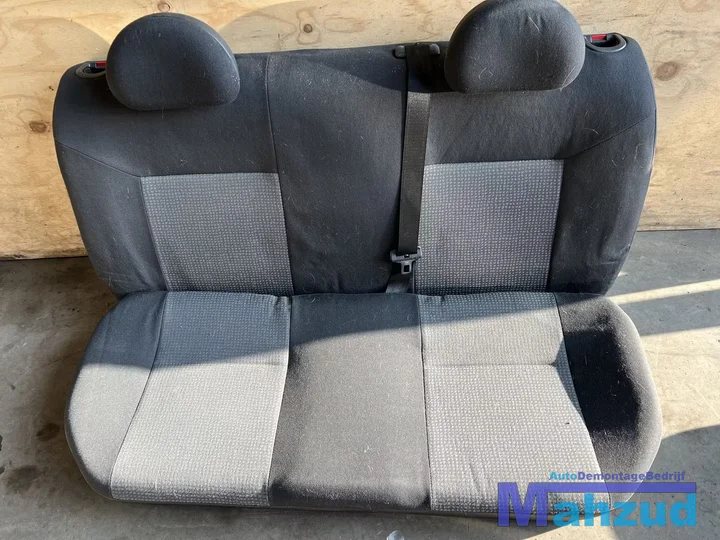 opel-corsa-c-3-deurs-interieur-stoel-bank-20002004 — foto 6