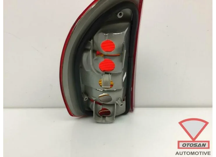 Opel Corsa 1993-2000 Achterlicht Rechts Nieuw! 3776934
