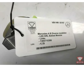 mercedes-diverse-modellen-led-drl-links-module-1305715306 — foto 3