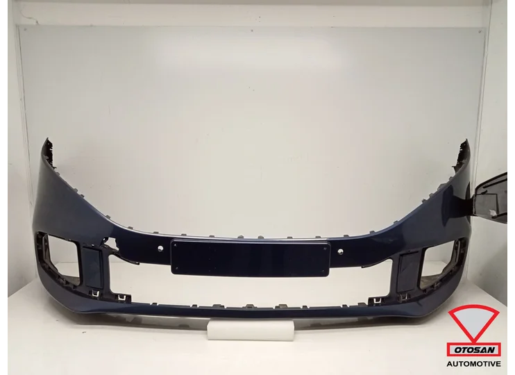 Mercedes Benz V-Class W447 Hybrid Front Bumper Original!
