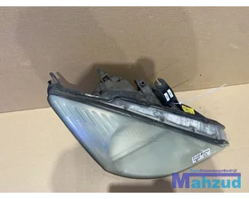 ford-focus-1-rechts-koplamp — foto 2