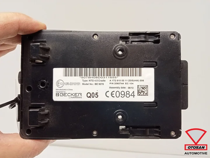 mercedes-c-klasse-w204-becker-module-houder-a1728100011 — foto 3