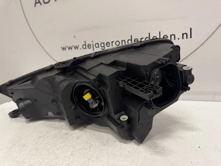 audi-a4-b9-xenon-led-koplamp-rechts-8w0941006-2015 — foto 4