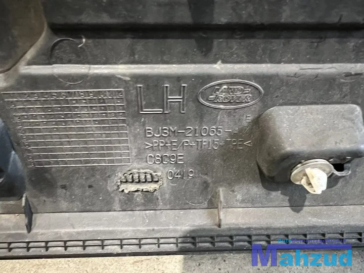 land-rover-evoque-l538-zwart-links-deur-strip-onder-20112019-bj3m21065a — foto 5