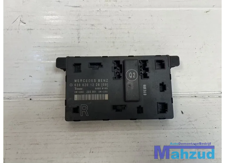 MERCEDES VITO W639 rechts deur module 6398201226 2003-2012