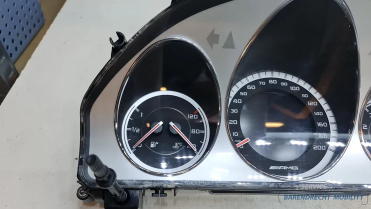 amg-kmteller-mercedes-c-klasse-w204-tacho-mijlen-km-teller204820-rbdj131614-origineel-gebruikt-2008-2014 — foto 5