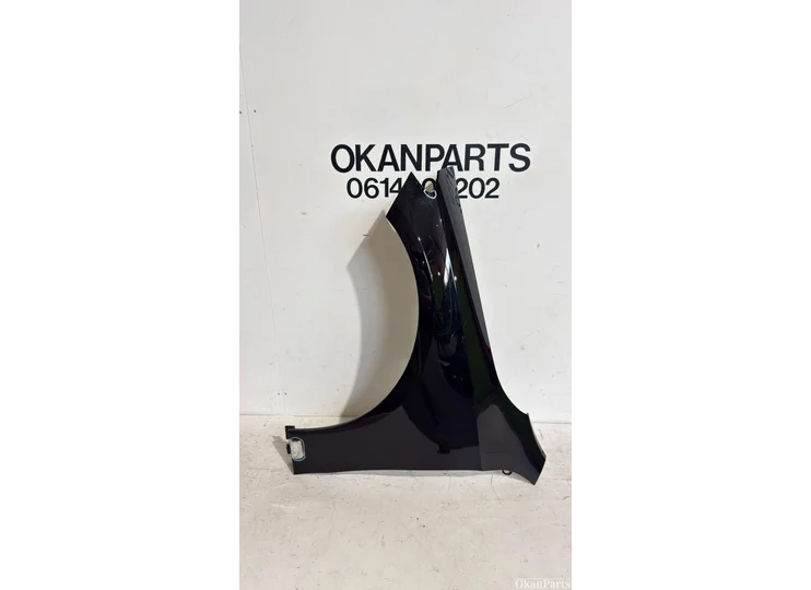 Mercedes-Benz CLA C174 linker zijscherm voorscherm links