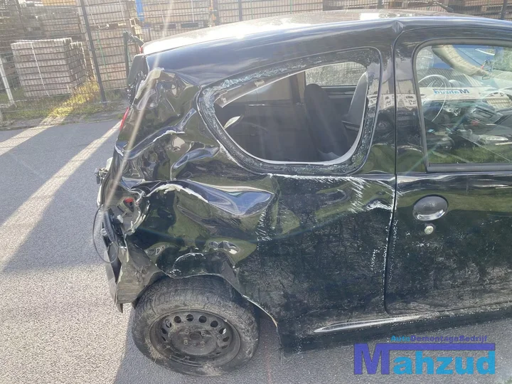 2006-toyota-aygo-10-1krfe-zwart-211-demontage-onderdelen — foto 11