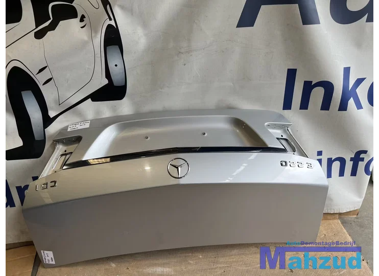 MERCEDES E KLASSE W212 Grijs achterklep compleet 2009-2016