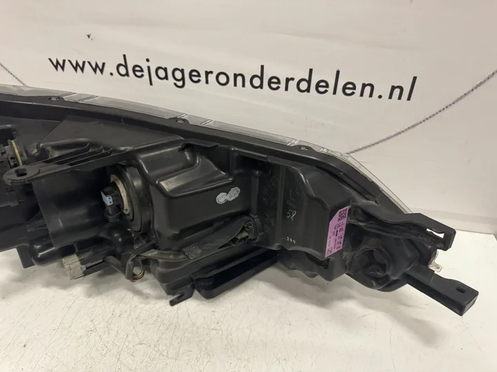 nissan-qashqai-j11-facelift-koplamp-links-10019009 — foto 4